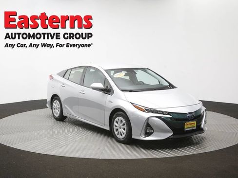 Used 2018 Toyota Prius Prime Advanced FWD image 47