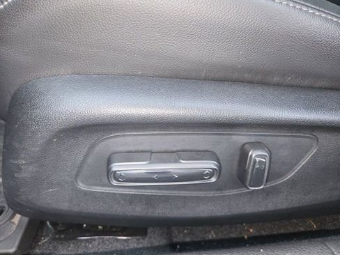 Used 2023 Honda Civic Touring image 12