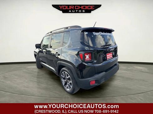 Used 2015 Jeep Renegade Latitude FWD image 3