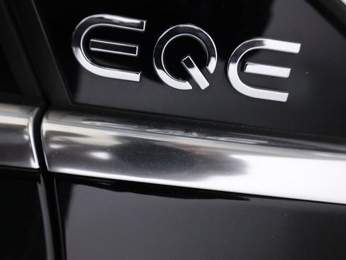 Certified 2025 Mercedes-Benz EQE 350+ 4MATIC SUV w/ AMG Line Exterior Package image 58