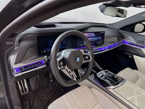 Used 2024 BMW 760i xDrive 760i xDrive image 13