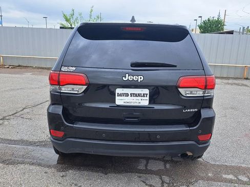 Used 2022 Jeep Grand Cherokee Laredo E w/ Security & Convenience Group image 4