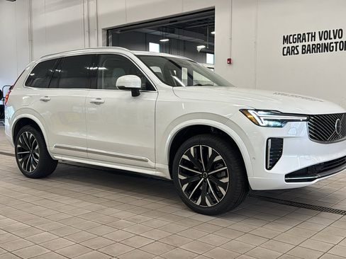 New 2026 Volvo XC90 T8 Ultra w/ Protection Package Premier AWD/4WD image 3