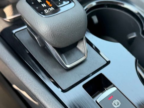 New 2026 Nissan Rogue SV AWD/4WD image 25
