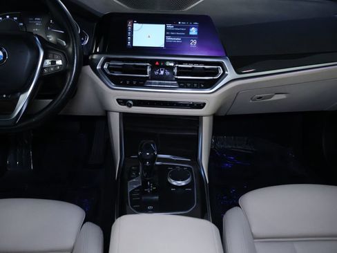 Used 2021 BMW 330i xDrive Sedan w/ Convenience Package image 19
