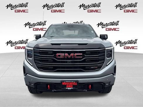 Used 2025 GMC Sierra 1500 AT4 w/ AT4 Premium Package AWD/4WD image 9
