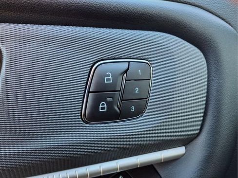 Used 2026 Ford Explorer ST image 18