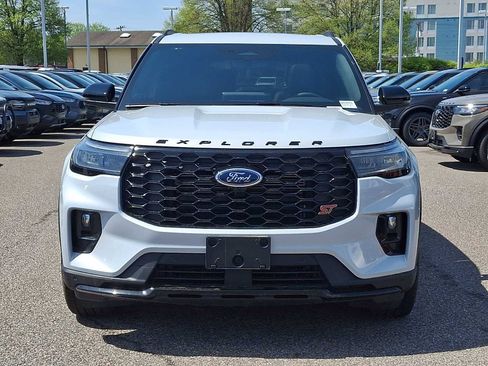 New 2026 Ford Explorer ST w/ Sun And Sound Package AWD/4WD image 2