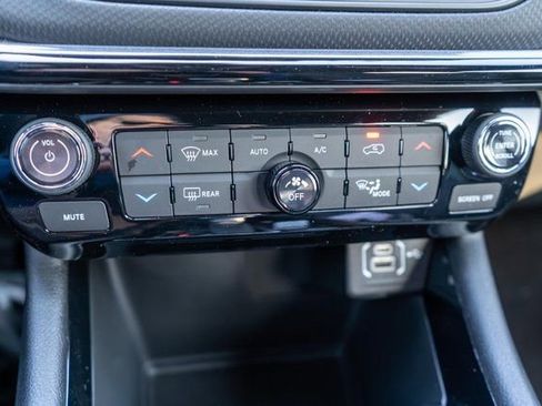 New 2026 Jeep Compass Limited image 23