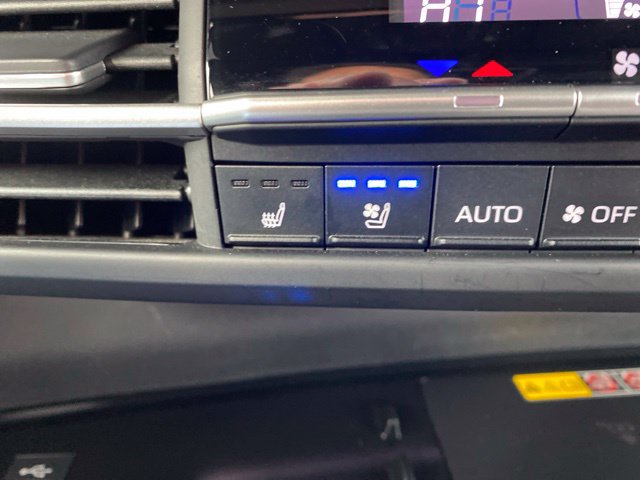 Certified 2025 Toyota Sienna Limited AWD/4WD image 13