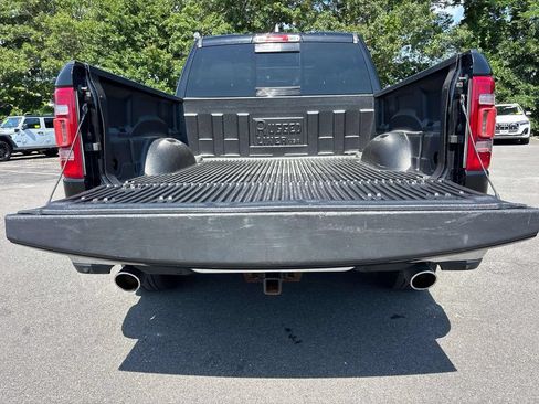 Used 2022 RAM 1500 Laramie AWD/4WD image 3