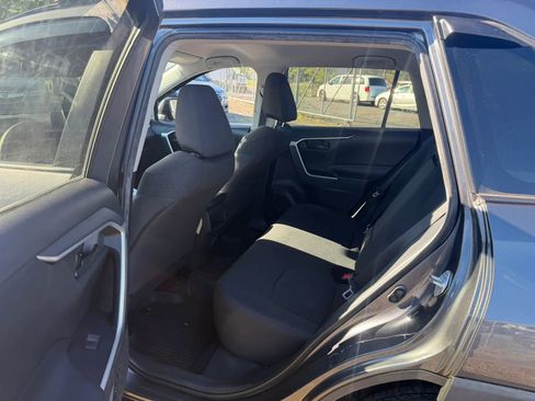 Used 2020 Toyota RAV4 LE w/ All Weather Liner Package AWD/4WD image 30