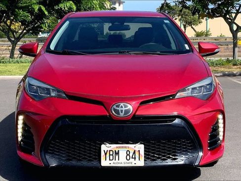 Used 2017 Toyota Corolla SE FWD image 3