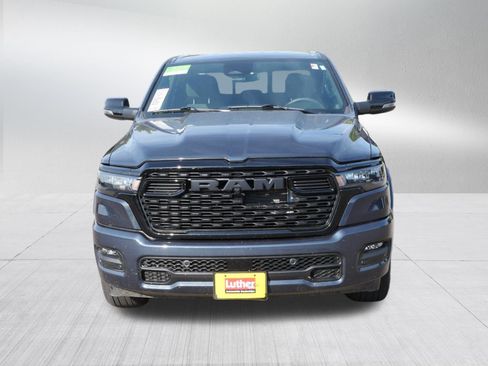 Used 2025 RAM 1500 Big Horn AWD/4WD image 2