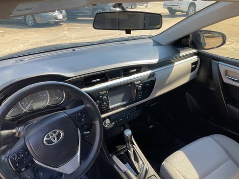 Used 2014 Toyota Corolla LE FWD image 14