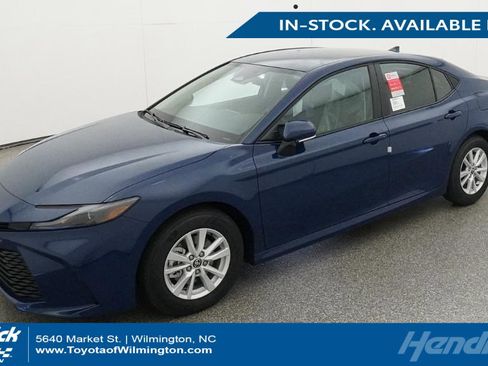 New 2026 Toyota Camry LE FWD image 1