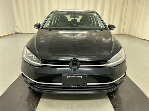 Used 2018 Volkswagen Golf S image 5