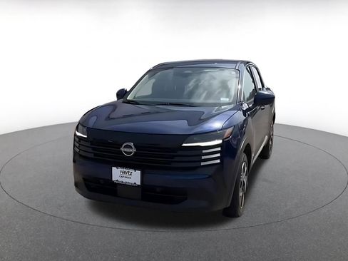 Used 2025 Nissan Kicks SV image 7