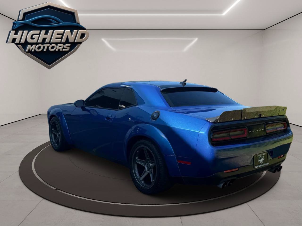 Used 2023 Dodge Challenger R/T Scat Pack RWD image 4