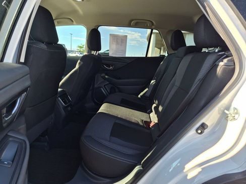 Certified 2025 Subaru Outback Premium AWD/4WD image 19
