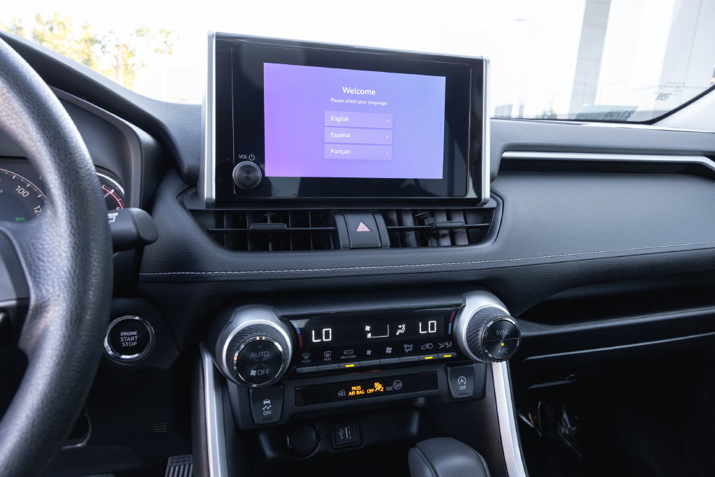 Certified 2024 Toyota RAV4 XLE w/ Convenience Package FWD image 17