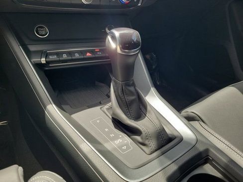 Certified 2025 Audi Q3 2.0T Premium w/ Convenience Package image 30