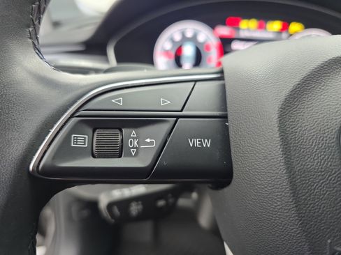 Used 2022 Audi A4 2.0T Premium Plus w/ Premium Plus Package image 16