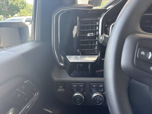 Certified 2025 GMC Sierra 2500 SLT w/ SLT Premium Package AWD/4WD image 18