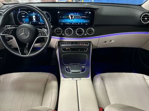 Used 2022 Mercedes-Benz E 350 Sedan image 16