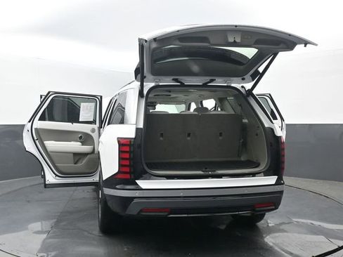 Used 2026 Hyundai Palisade Limited AWD/4WD image 36