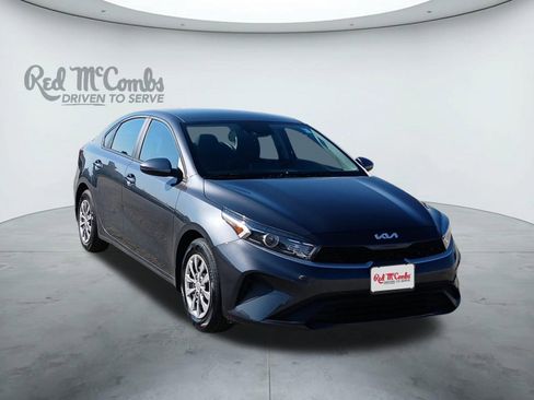 Used 2024 Kia Forte LX image 7