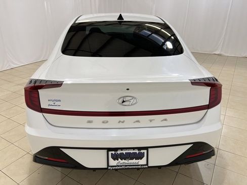 Used 2022 Hyundai Sonata SEL image 4