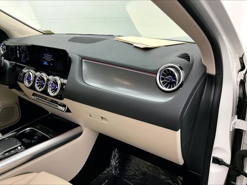 Certified 2023 Mercedes-Benz GLA 250 image 20