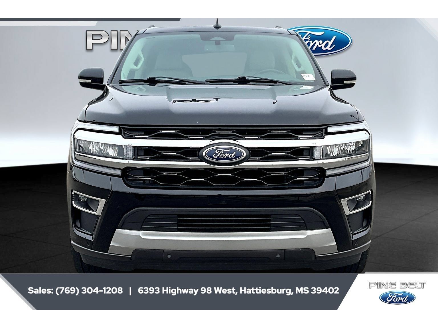 Used 2024 Ford Expedition Max Limited RWD image 3