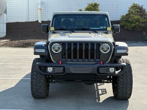 Used 2022 Jeep Gladiator Rubicon w/ LED Lighting Group AWD/4WD image 8