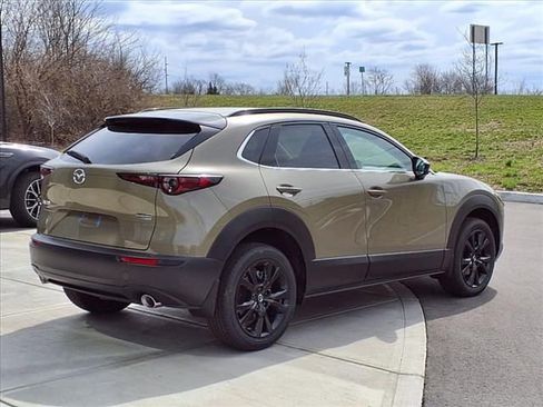 New 2025 MAZDA CX-30 Carbon image 7