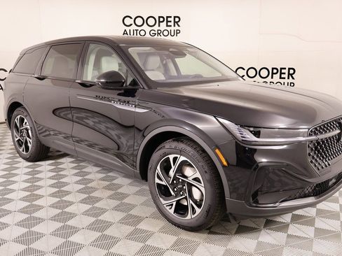 New 2026 Lincoln Nautilus Premier w/ Equipment Group 102A AWD/4WD image 1