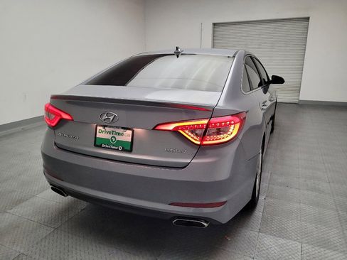 Used 2015 Hyundai Sonata Limited image 7