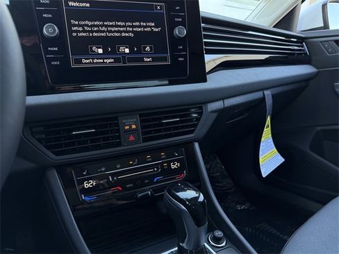 New 2026 Volkswagen Jetta SEL image 13