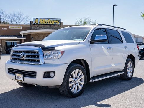Used 2012 Toyota Sequoia Platinum image 9