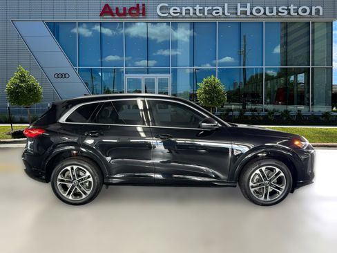 New 2025 Audi Q5 Premium image 8