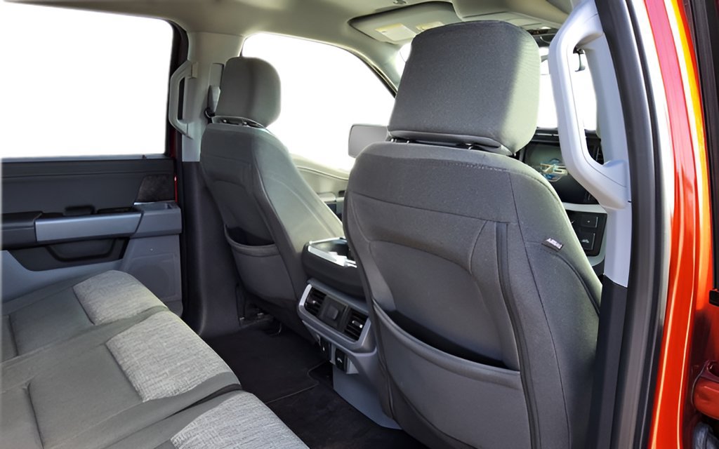 Used 2023 Ford F150 XLT w/ Equipment Group 302A High AWD/4WD image 30