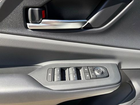 New 2026 Toyota Prius XLE image 38