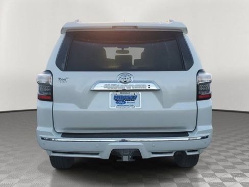 Used 2016 Toyota 4Runner Limited image 5