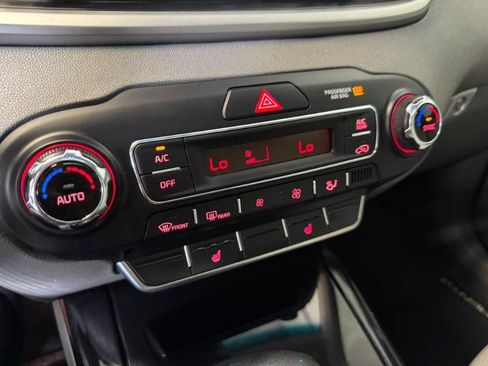 Used 2020 Kia Sorento SX FWD image 18