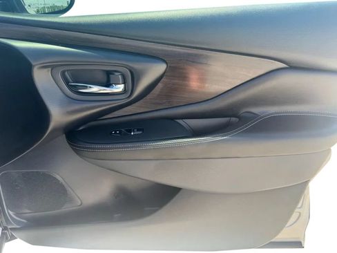 Used 2023 Nissan Murano Platinum w/ Cargo Package FWD image 16