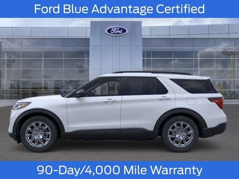 Used 2026 Ford Explorer Active w/ Active Comfort Package AWD/4WD image 4
