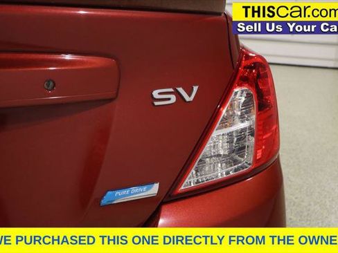 Used 2016 Nissan Versa SV FWD image 12