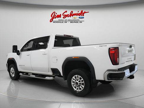 Used 2023 GMC Sierra 2500 SLE w/ SLE Convenience Package AWD/4WD image 4