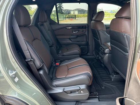 Used 2026 Honda Pilot TrailSport image 11